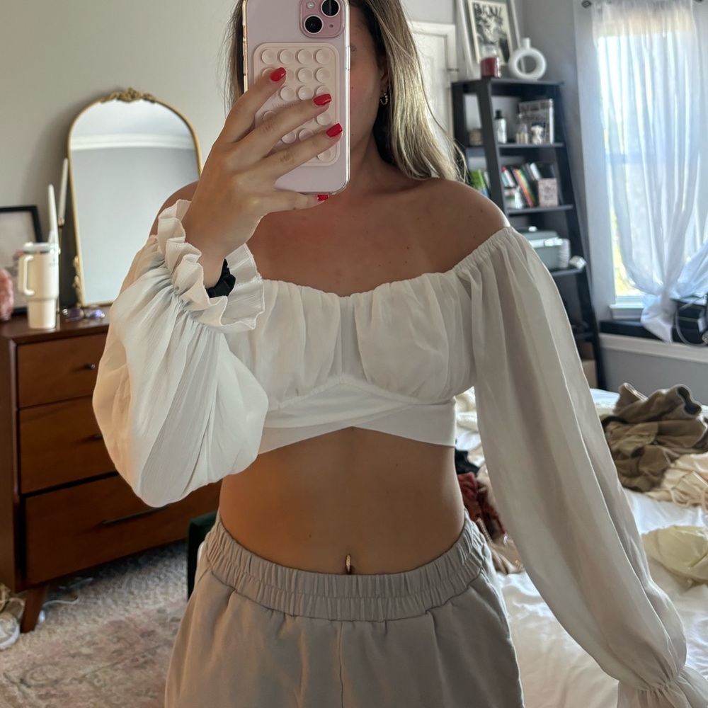 White crop top